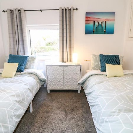 13 The Square Villa Oakamoor Екстериор снимка